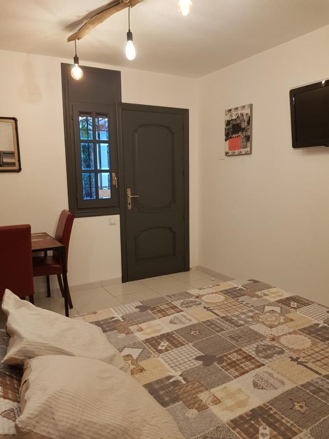 Da Vinci Room Villa Blanca 坎布里尔斯 外观 照片